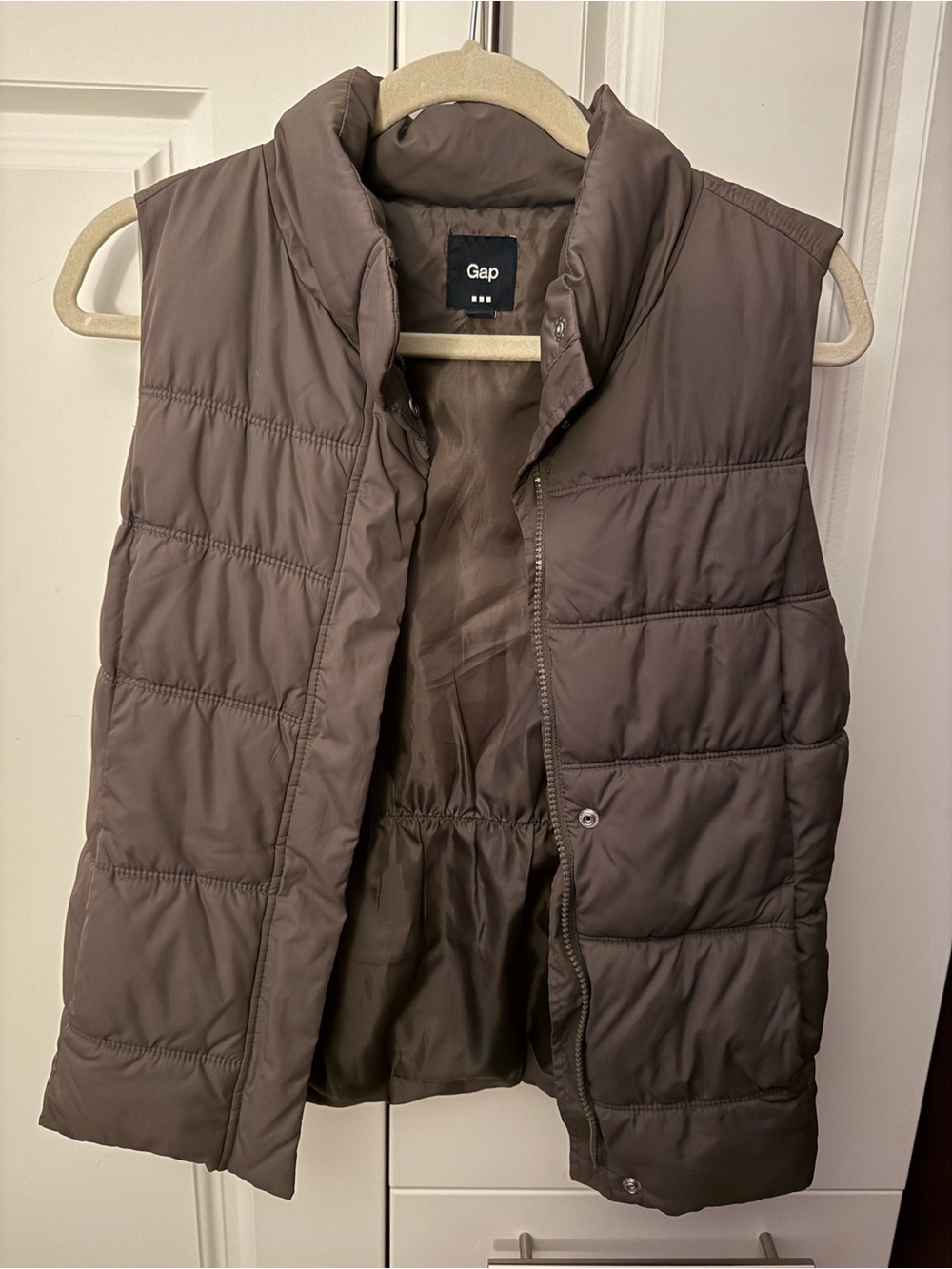 Gap Gray Quilted Puffer Vest